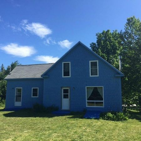 منزل الضيف Indian Brook  في Breton Cove Farmhouse المظهر الخارجي الصورة